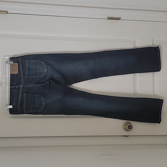American Eagle, Size 4 'Straight77' Dark Wash Jeans. New without tags. - Picture 12 of 14